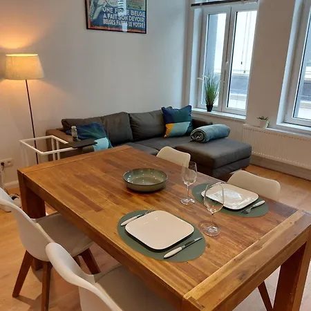 Studio *